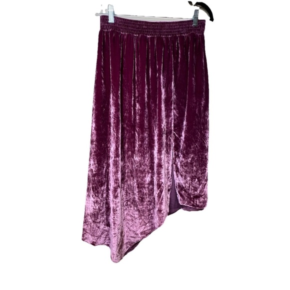 NWT Alice and Olivia Velvet Midi Skirt Boysenberry Size 8 B35 - Picture 2 of 10